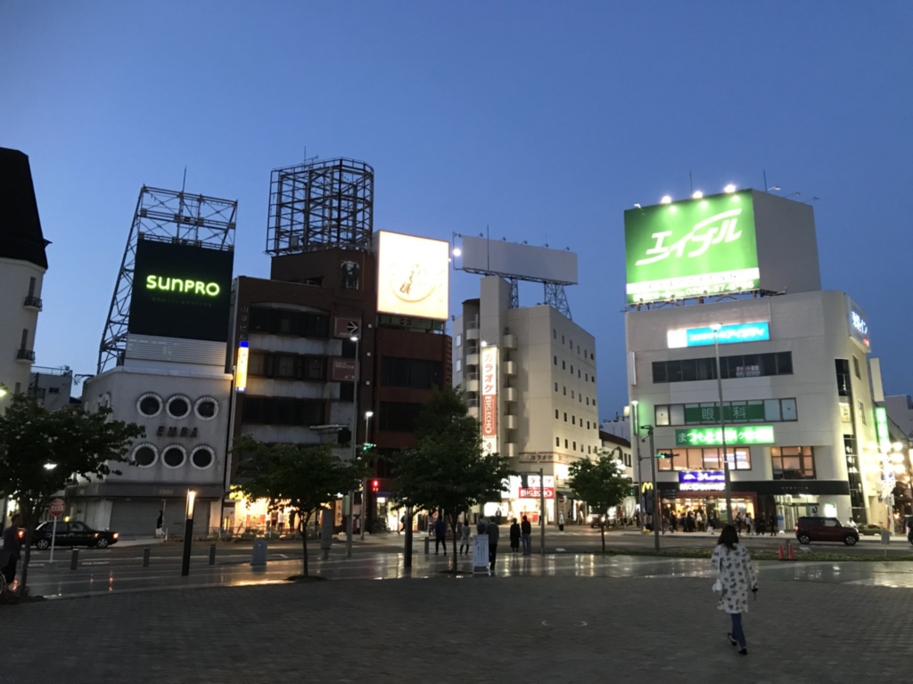 松本駅前にSUNPROの看板ができました！